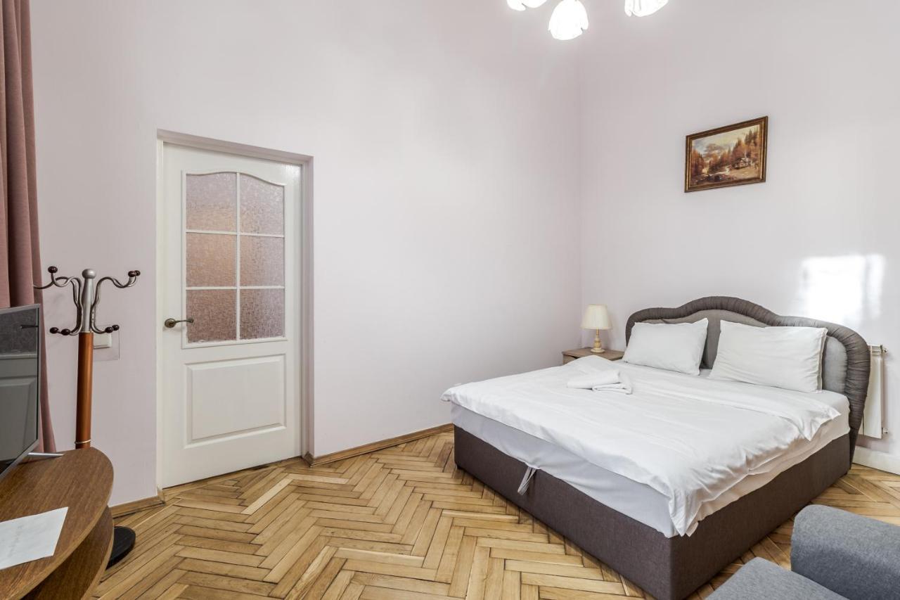 Striltsiv Apartment Львов Экстерьер фото